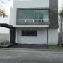 VENDO CASA EN PRIVADA QUERETARO