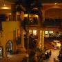 PLAZA FUNDADORES CORDOBA DE NOCHE