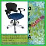 Silla con brazos.