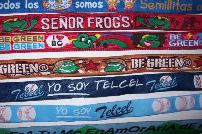 pulseras-bordadas