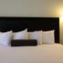 Room 1 Queen bed