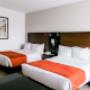 2 Double Beds