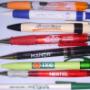 plumas impresas su logotipo a registro