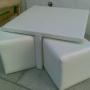 MESA CON TABURETES
