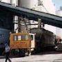 Cargador retráctil de ferrocarril
