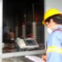 Realizando Pruebas Eléctricas a Transformador.