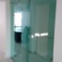 Puerta corrediza de cristal