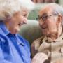BUSCAMOS ABUELOS FELICES