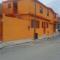 Casa-y-rejas-pintadas