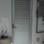 puerta de aluminio