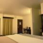 1 king bed. Junior suite