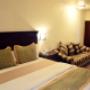 1 king bed. Junior suite