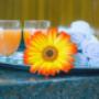 Welcome with coctail an fresh towel