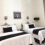 2 Double beds, smoking, aircon, city