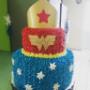 Pastel mujer maravilla