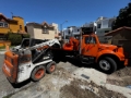 CARGA CON MINICARGADOR BOBCAT EN CAMION DE 6m3