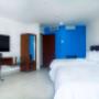 2 Bedroom Suite-4 Queen Beds