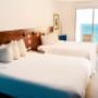 2 Queen Beds