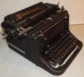 MAQUINAS DE ESCRIBIR