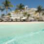 Exterior view from the Beach Mundo Imperial