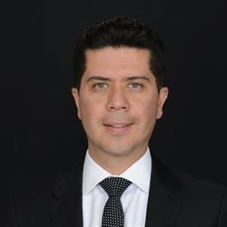 Dr. Raúl Pérez Cerezo