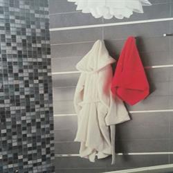 PISOS Y BAÑOS TREVIÑO