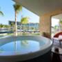 hotel with jacuzzi costa mujeres