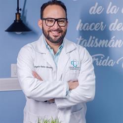 Dr. Rogelio Robles Morales - Oncología Ginecológica