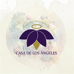 La Casa de los Ángeles, Centro Holístico