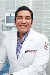 Dr Jhocely Reyes Ruiz Endocrinólogo