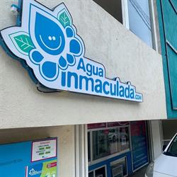 Agua Inmaculada Plaza Platino