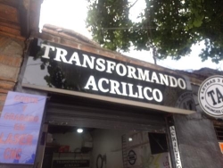 TRANSFORMANDO ACRÍLICO