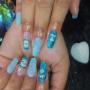 UÑAS