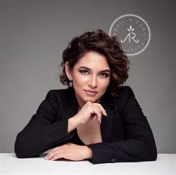 Abril Ricaño Beauty Co.