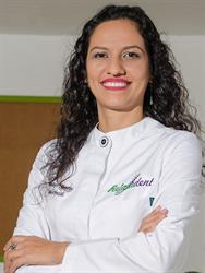 Dra. Lidia Tamayo/Cirugía oral y maxilofacial.