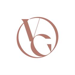 Valeria Garza Salon