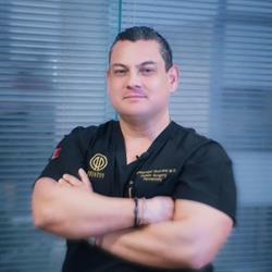Dr.Miguelángel Guevara