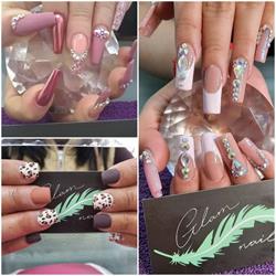 Glam nails