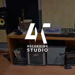 4x7 Studio