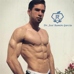 Dr. Ramón García