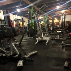 Coliseo Fitness Boutique Avandaro-Gimnasio