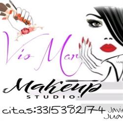 Viomar Nails