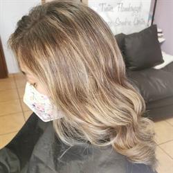 Karen Cazarez Hairstyle & Make up