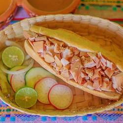 El charco tortas ahogadas y micheladas