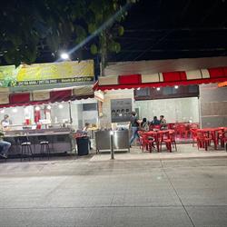 Taqueria Los Altos De Jalisco enfrente de la SEC Benito Juárez