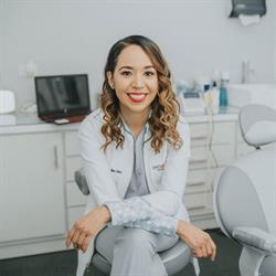 Endodoncia Especializada Dra. Seyma Amillano