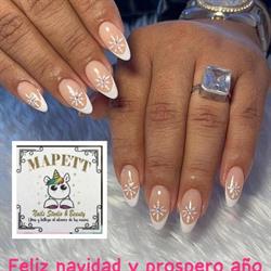 Mapett Nails Studio & Beauty  (Uñas y belleza)
